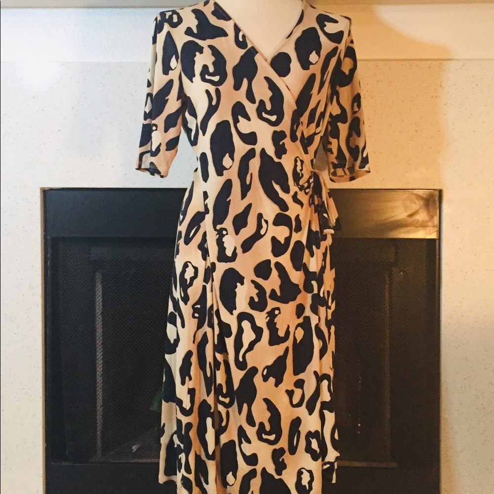 Stunning Leopard Print wrap dress Size M